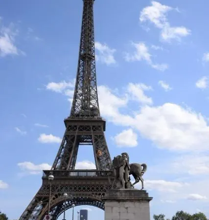 Eiffel Tower Oasis 30m From Eiffel Tower פריז