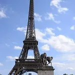 Eiffel Tower Oasis 30m From Eiffel Tower Paris