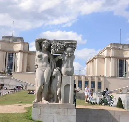 בית אירוח Eiffel Tower Oasis 30m From Eiffel Tower