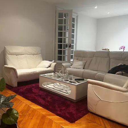Accommodatie bij particulieren Eiffel Tower Oasis 30m From Eiffel Tower *