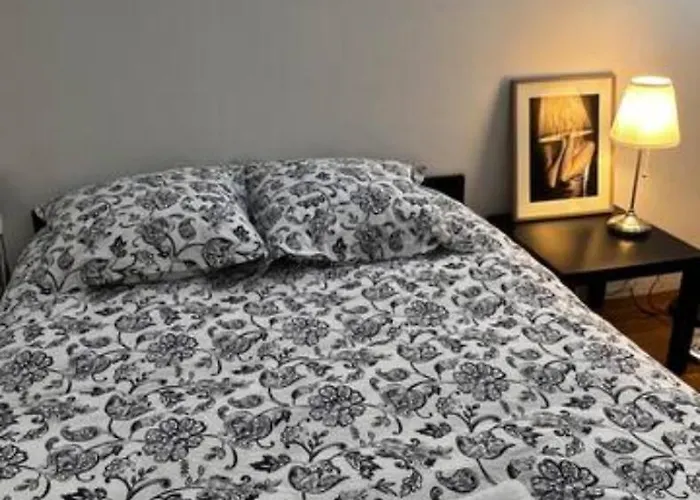 Quarto em Acomodações Particulares Eiffel Tower Oasis 30m From Eiffel Tower Paris