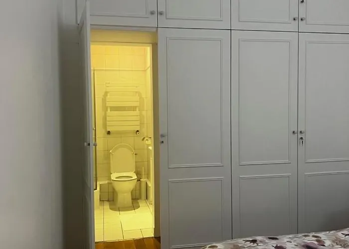 Eiffel Tower Oasis 30m From Eiffel Tower Accommodatie bij particulieren Parijs