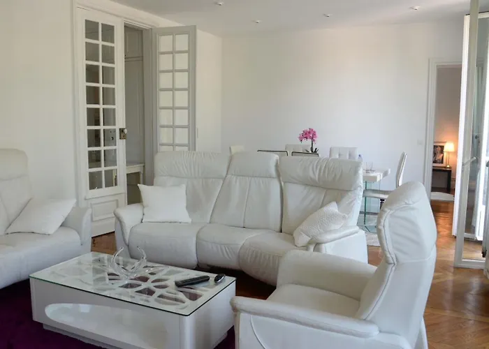 Alloggio in famiglia Eiffel Tower Oasis 30m From Eiffel Tower Parigi